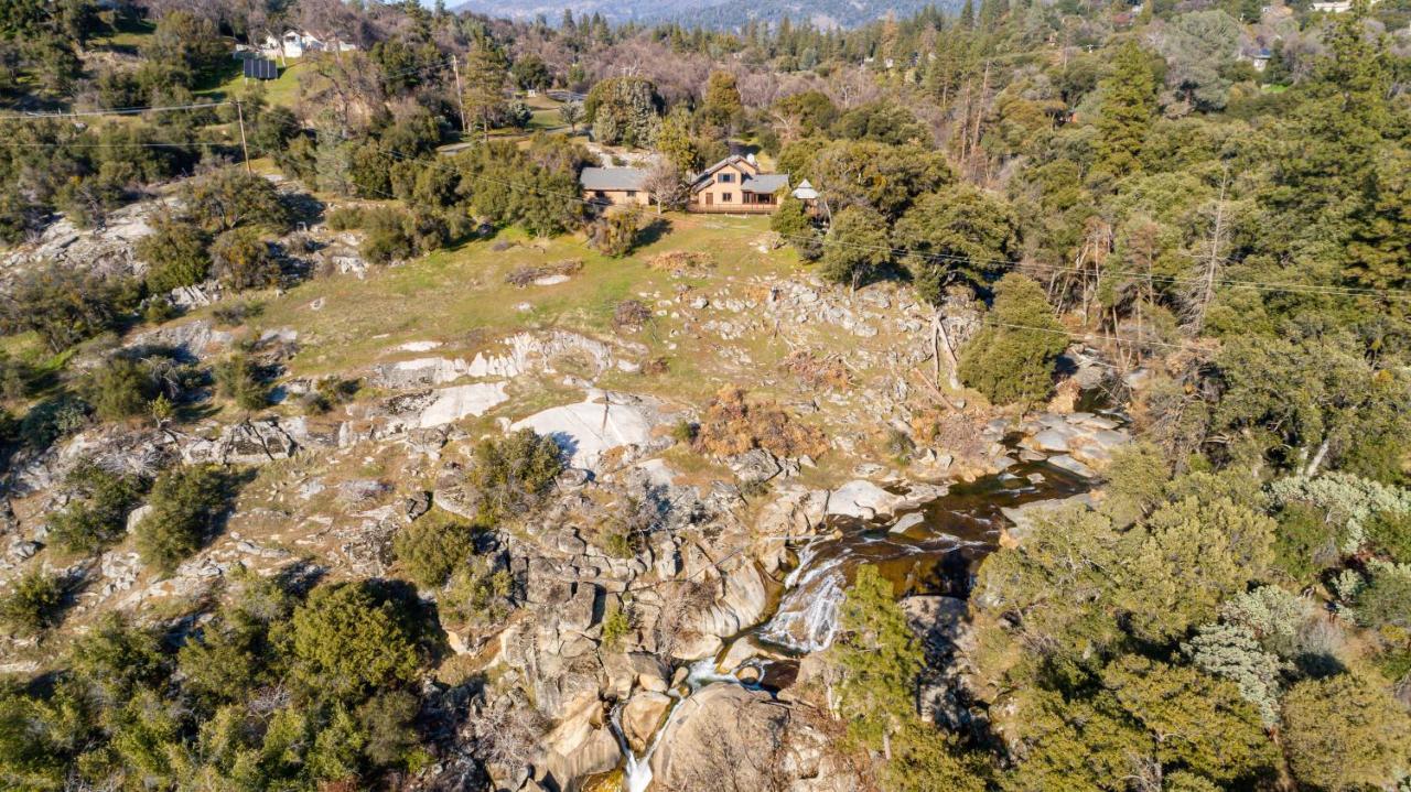 Casa Rio Yosemite -Waterfall Plus 9 Acres Oakhurst Exterior photo